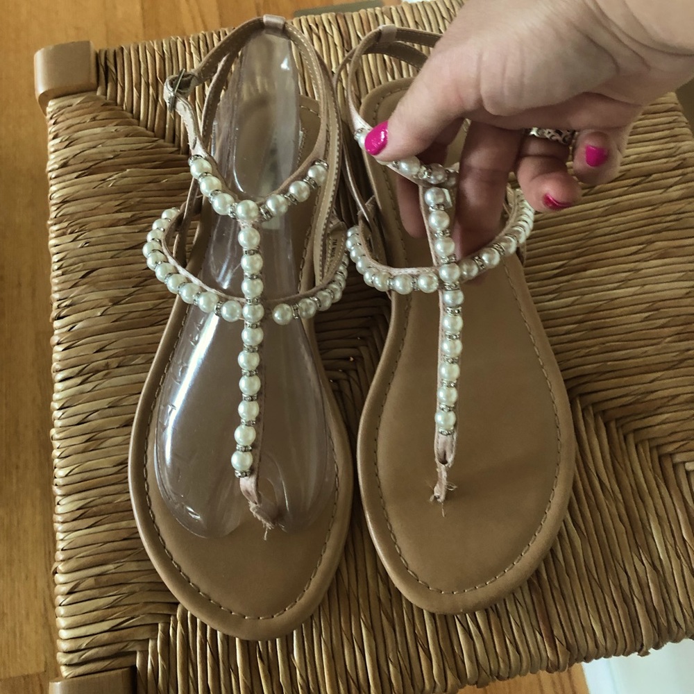 Beautiful inc beaded sandals, w small pearl beads on delicately strappy sandal.